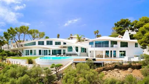 Spectacular seagull villa with sensational sea and panoramic views